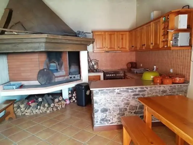 Casa Rosa 호텔 폰타도솔 0*,  포르투갈